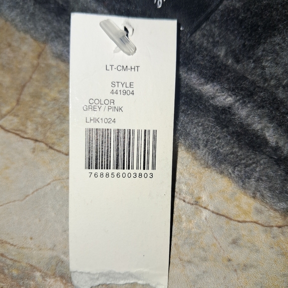 NWT Lord & Taylor Cashmere Scarf Pink  Gray with Floral Print & Fringe Tassels - Picture 10 of 11